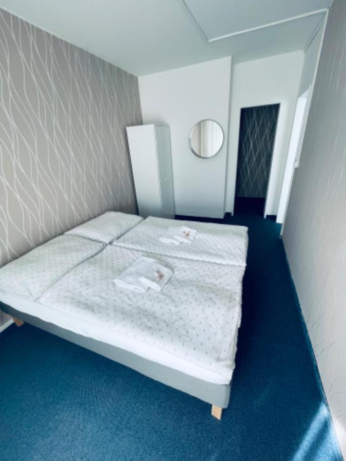 Apartmany Bryksova プラハ エクステリア 写真