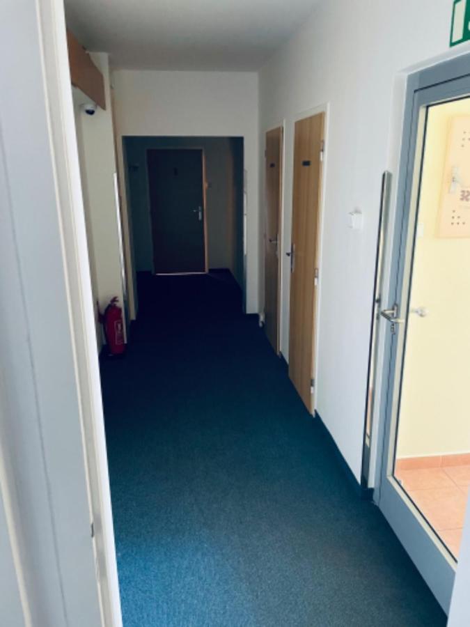 Apartmany Bryksova プラハ エクステリア 写真